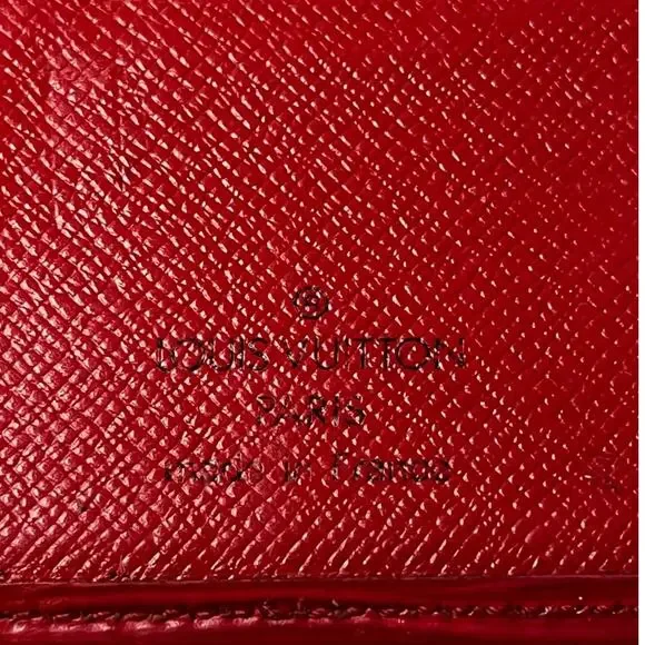 Louis Vuitton Epi Card Case Red Holder - Picture 4 of 16